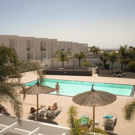 Precioso Apartamento En Complejo Con Piscina Costa Teguise Exteriör bild